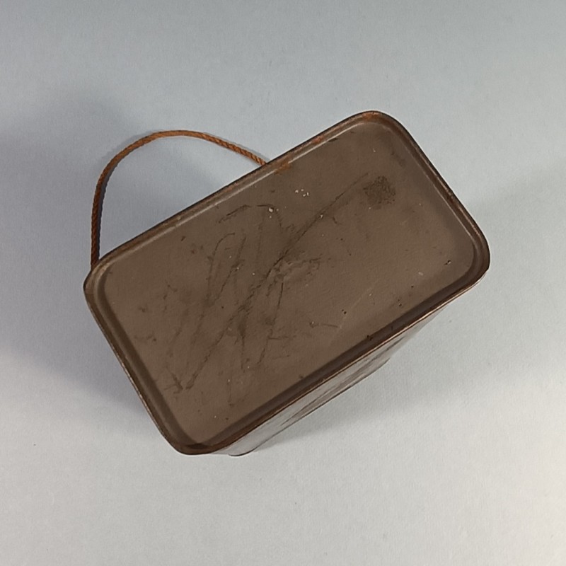 BOITE BLEU HORIZON DE TRANSPORT DE MASQUE A GAZ TYPE M2 GUERRE 1914 1918 EN TOLE PEINTE